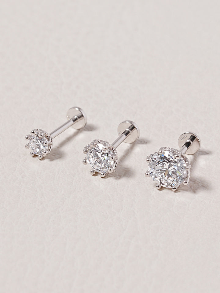 14K Solid Gold Lab Diamond Queen's Bloom Internally Threaded Labret Piercing 20G