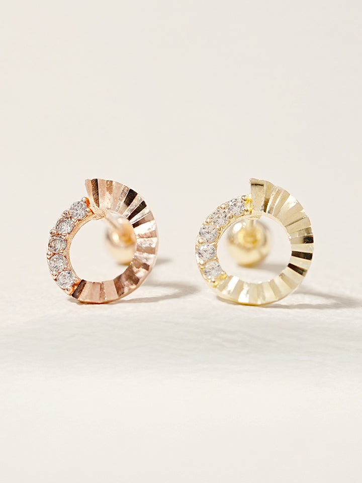 14K Solid Gold Jackpot Round Cut Cubic Cartilage Earring 20G