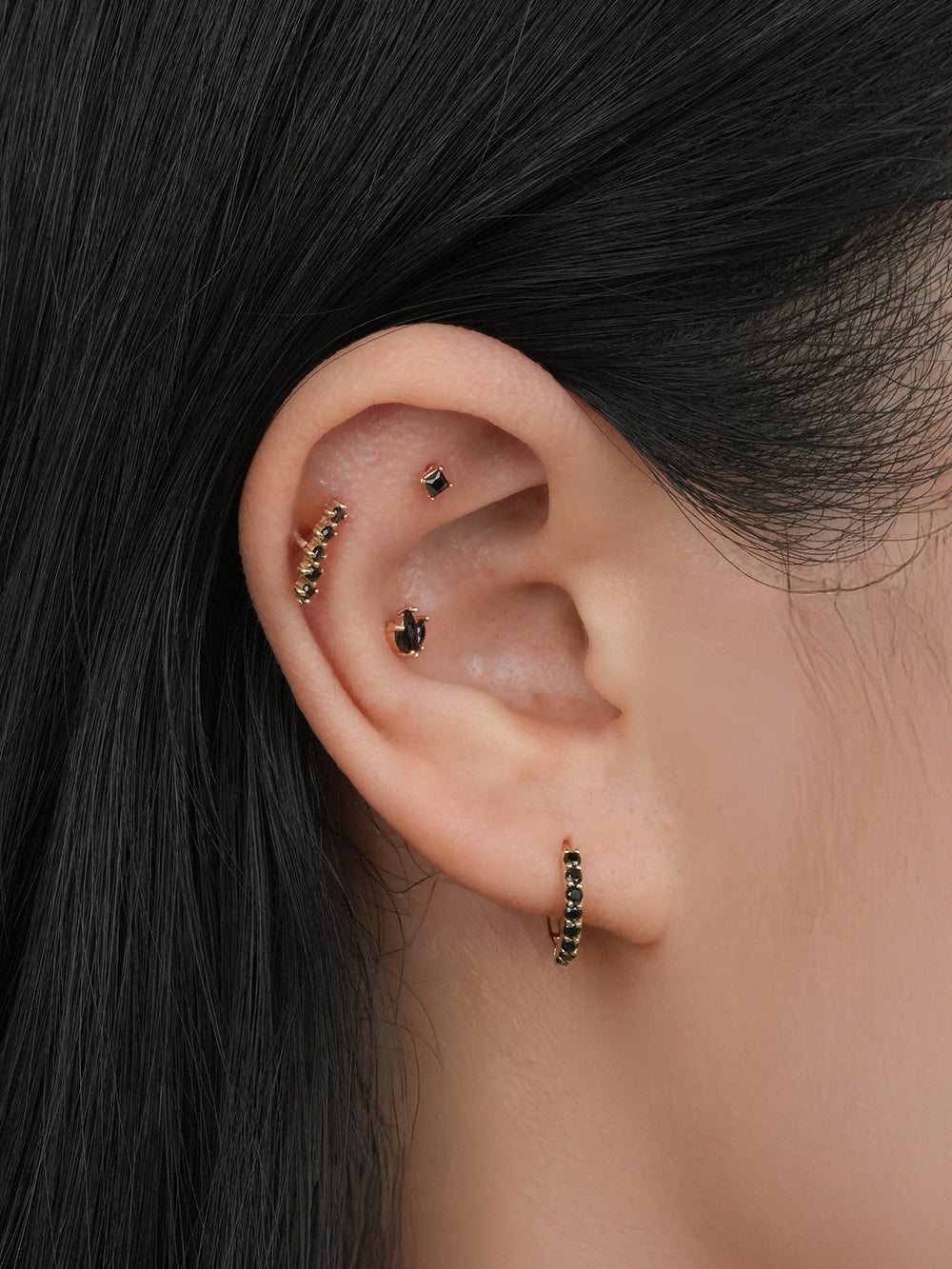 14K Solid Gold Black Mini Tiara Cartilage Earring 20G