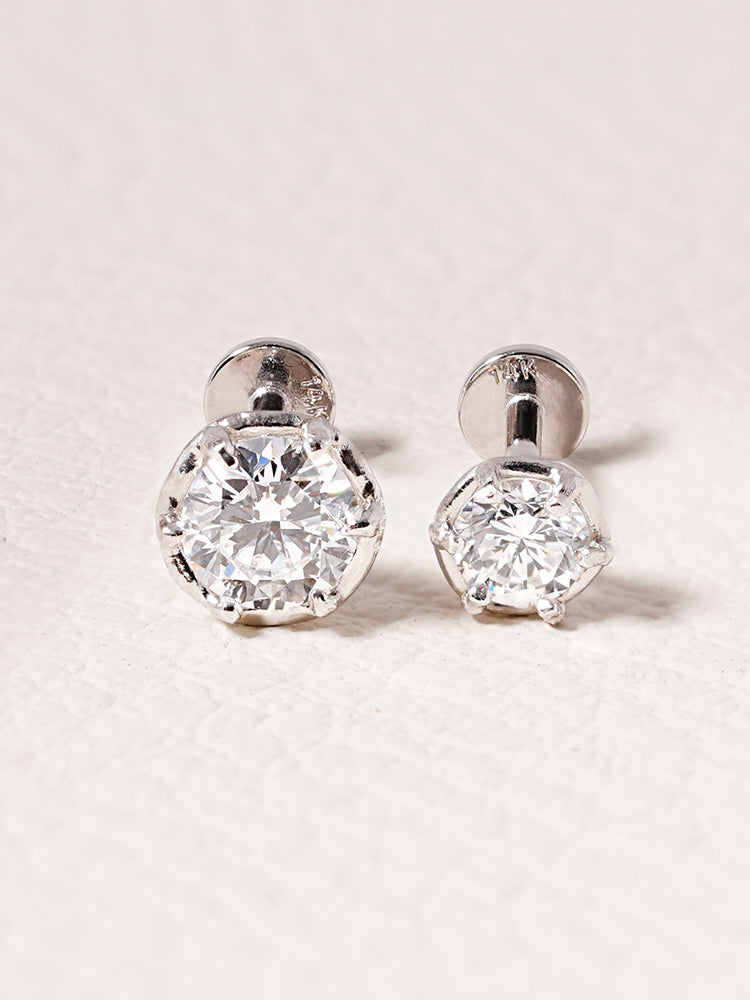 14K Solid Gold Lab Diamond Grace Internally Threaded Labret Piercing 20G