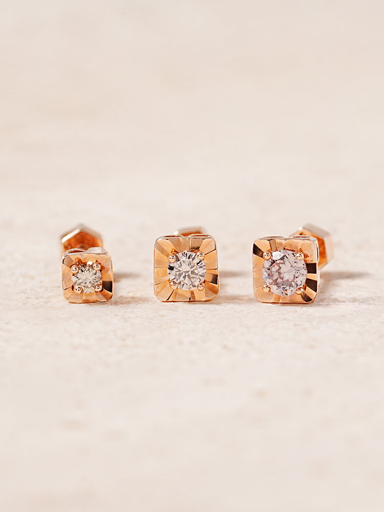 14K Gold Lumilight Golden Square Diamond Cartilage Earring 18G