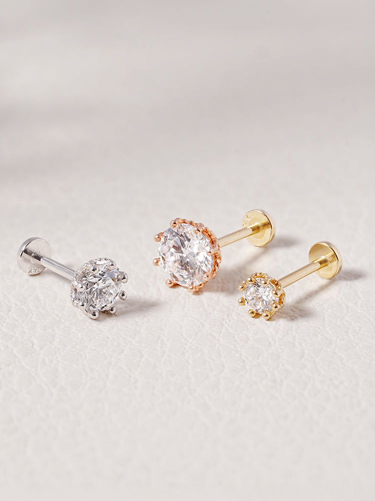 14K Solid Gold Lab Diamond Queen's Bloom Internally Threaded Labret Piercing 20G