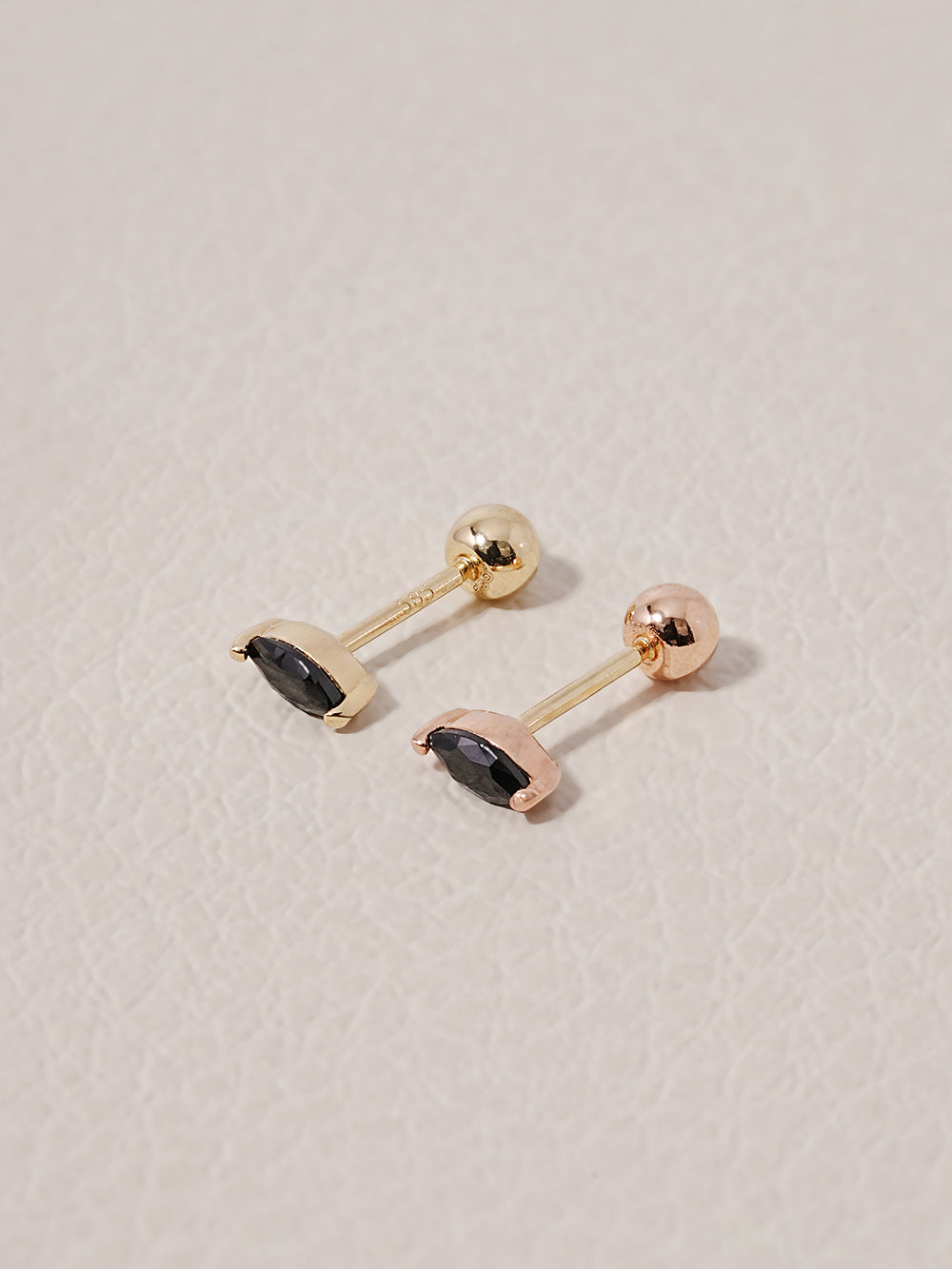 14K Solid Gold Black Boat Cubic Cartilage Earring 20G18G16G