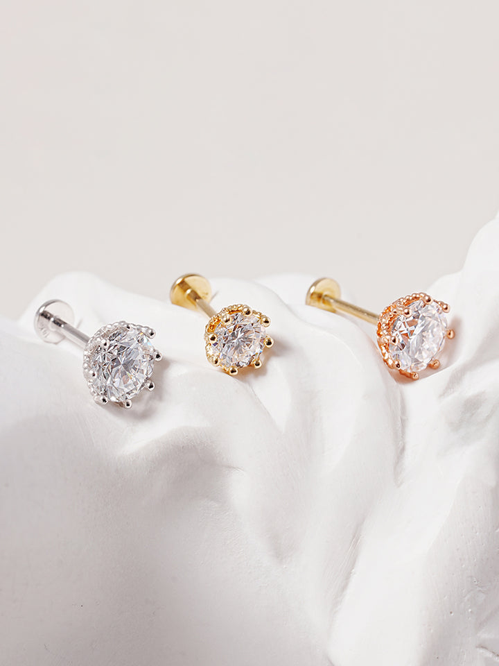 14K Solid Gold Lab Diamond Queen's Bloom Internally Threaded Labret Piercing 20G