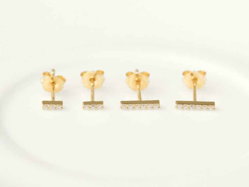 14K Gold Cubic Stick Cartilage Earring S,M 20G