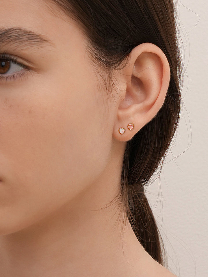 14K Solid Gold Bold Classic Antique Heart Cartilage Earring 20G