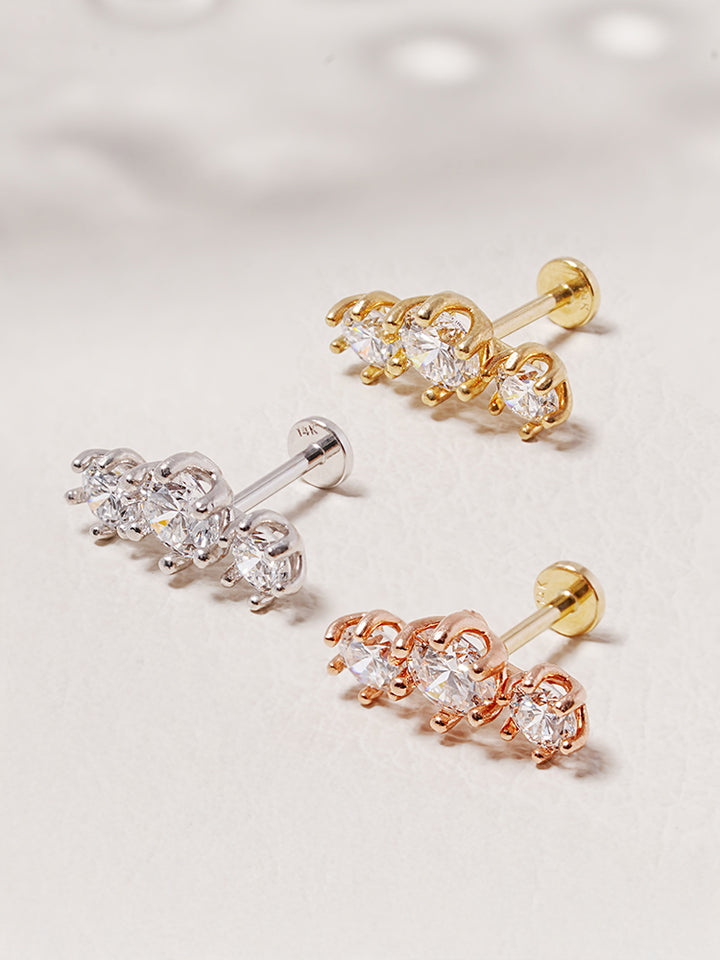 14K Solid Gold Lab Diamond Lumiere Internally Threaded Labret Piercing 20G