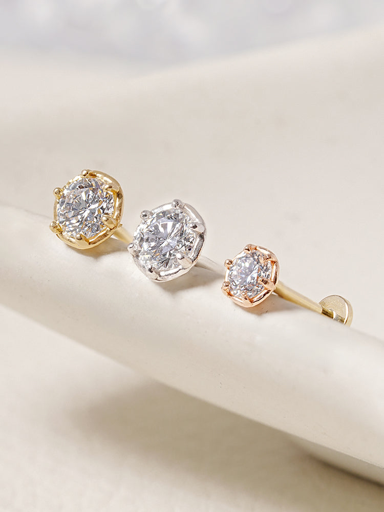 14K Solid Gold Lab Diamond Grace Internally Threaded Labret Piercing 20G