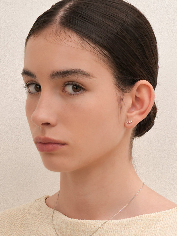 14K Solid Gold Lab Diamond Twinkle Crown Cartilage Earring 20G18G16G