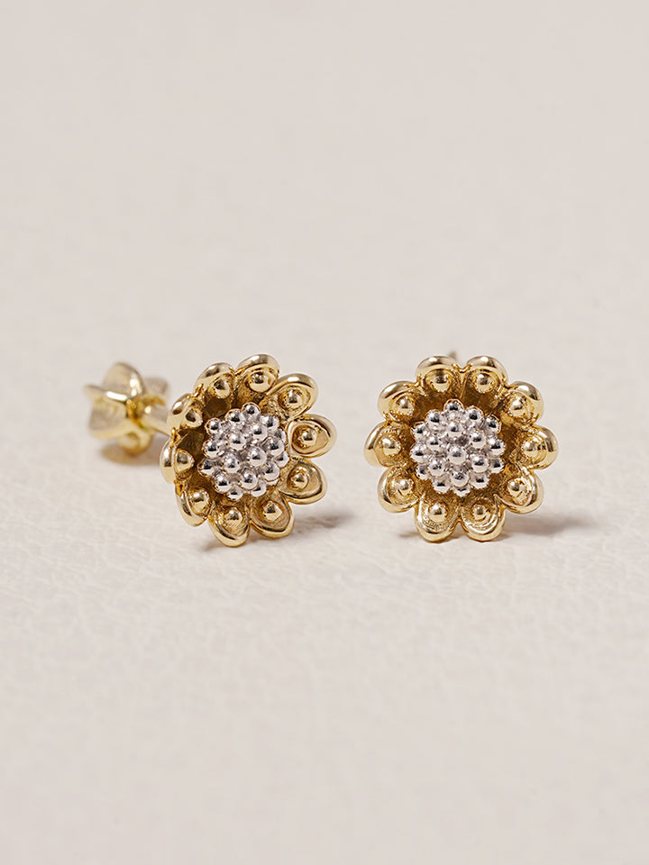 14K Solid Gold Sunflower Bloom Cartilage Earring 18G16G