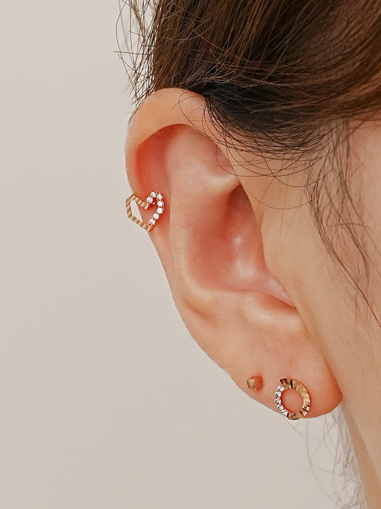 14K Solid Gold Half-and-Half Heart Cubic Cartilage Earring 20G