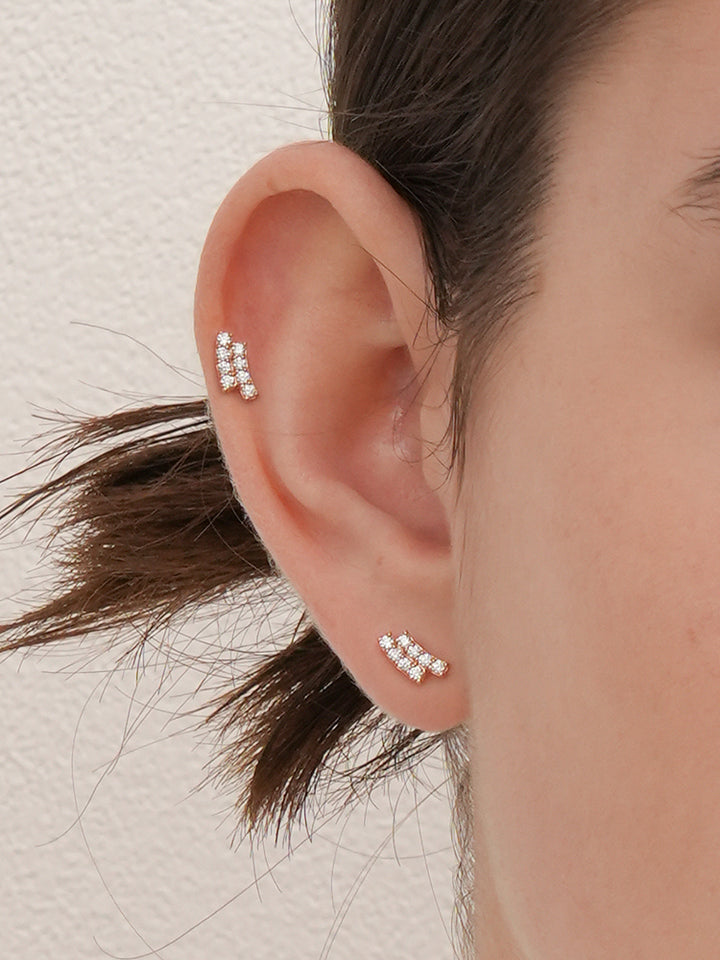 14K Gold Wave Line Cartilage Earring 18G16G