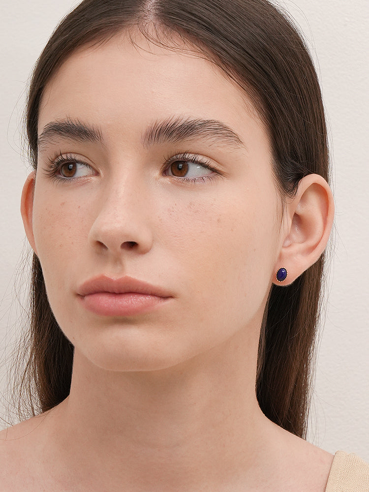 14K Gold Elegance Crown Lapis Lazuli Cartilage Earring 18G