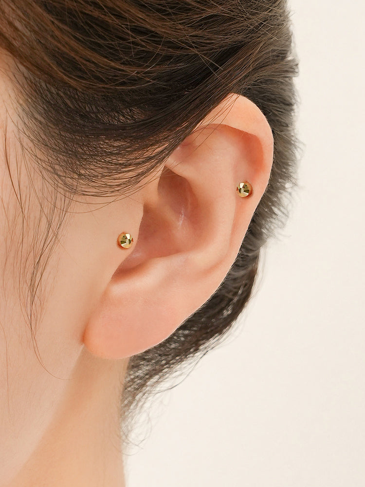 14K Solid Gold Shining Circular Cut Cartilage Earring 20G