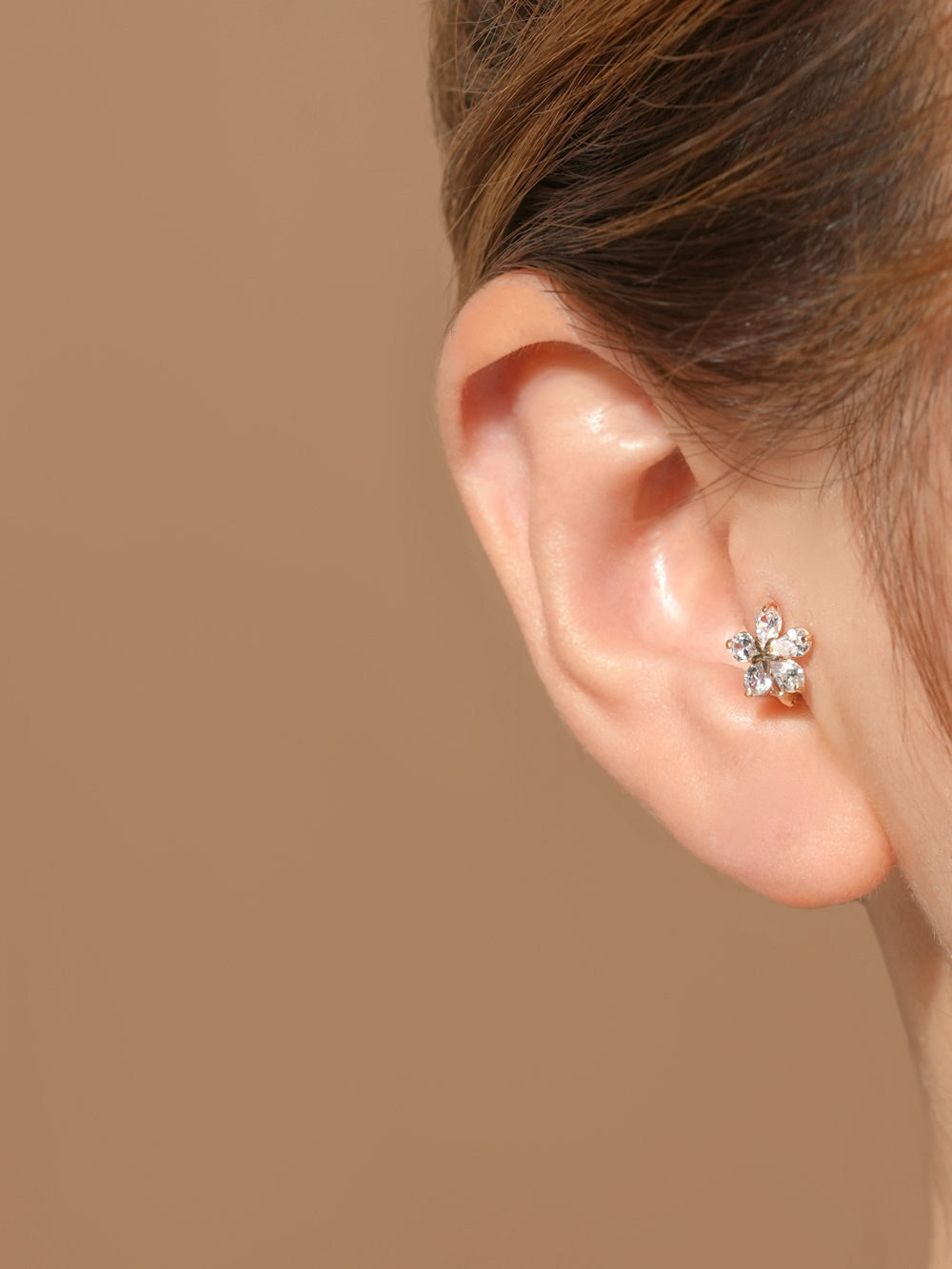 14K 18K Solid Gold Stella Flower Cartilage Hoop Earring