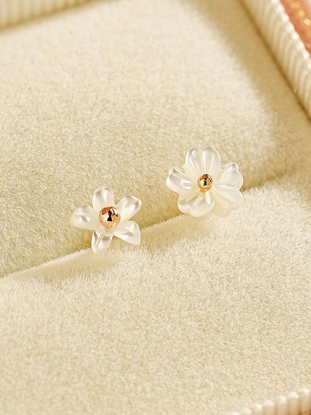 14K Gold Mother of pearl flower Cartilage Earring 20G