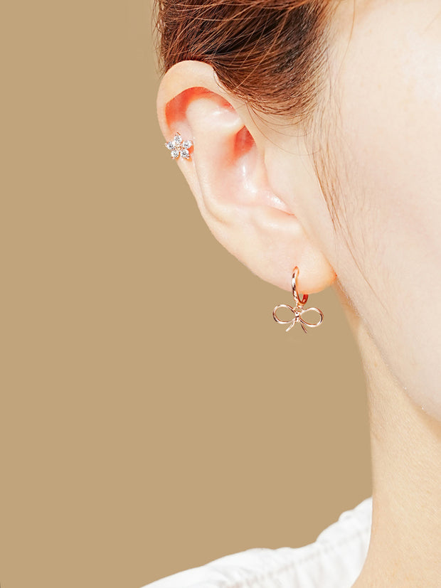14K Gold Verbena Flower Cartilage Earrings 20G18G16G