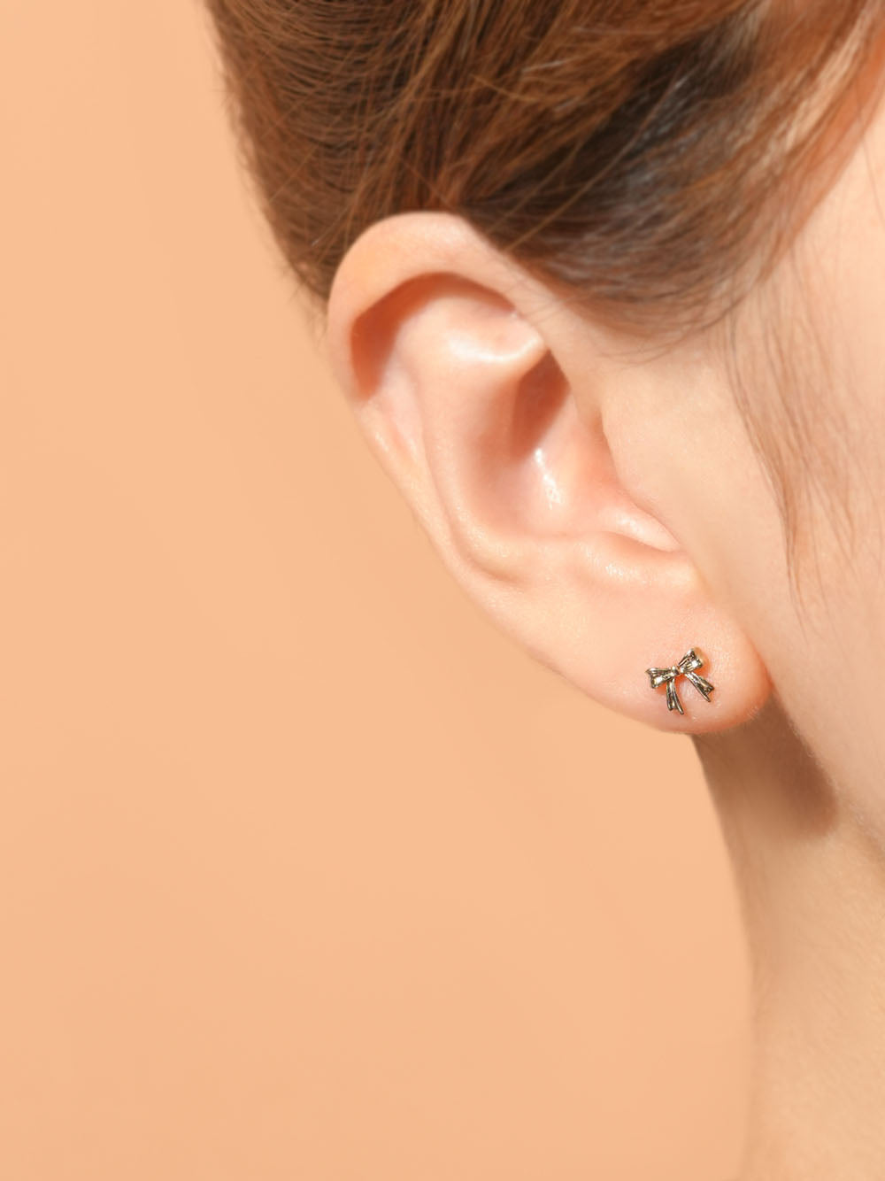 14K Gold Grace Ribbon Cartilage Earring 20G18G16G