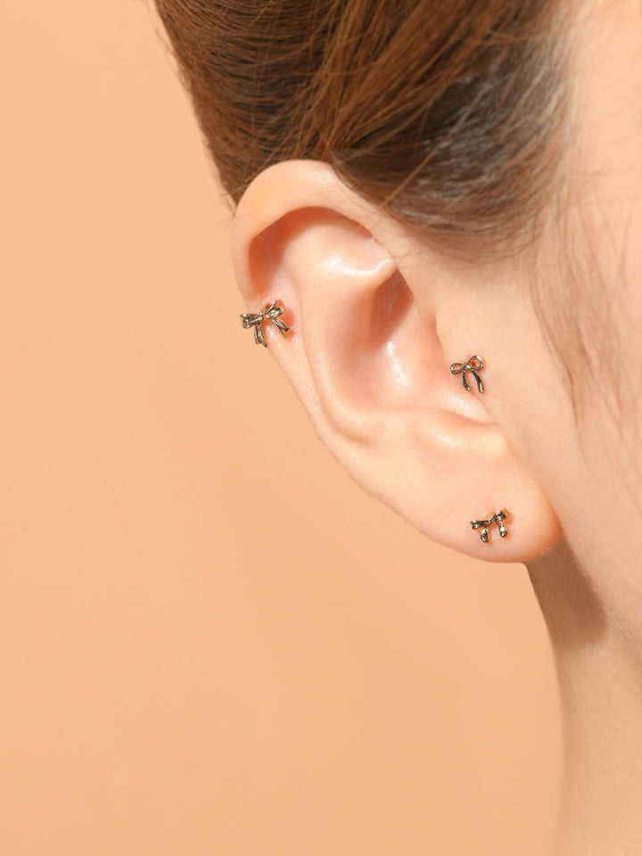 14K Gold Grace Ribbon Cartilage Earring 20G18G16G