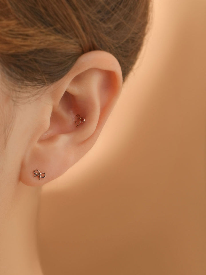 14K Gold Candy Ribbon Cartilage Earring 20G18G16G