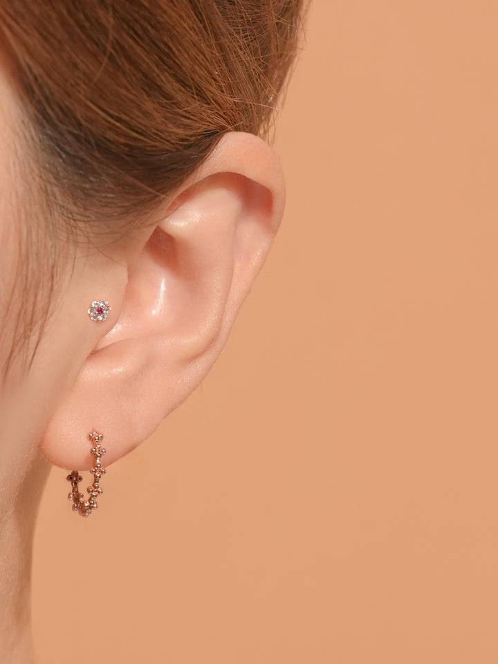 14K Solid Gold Harmony Flower Internally Threaded Labret Piercing 20G