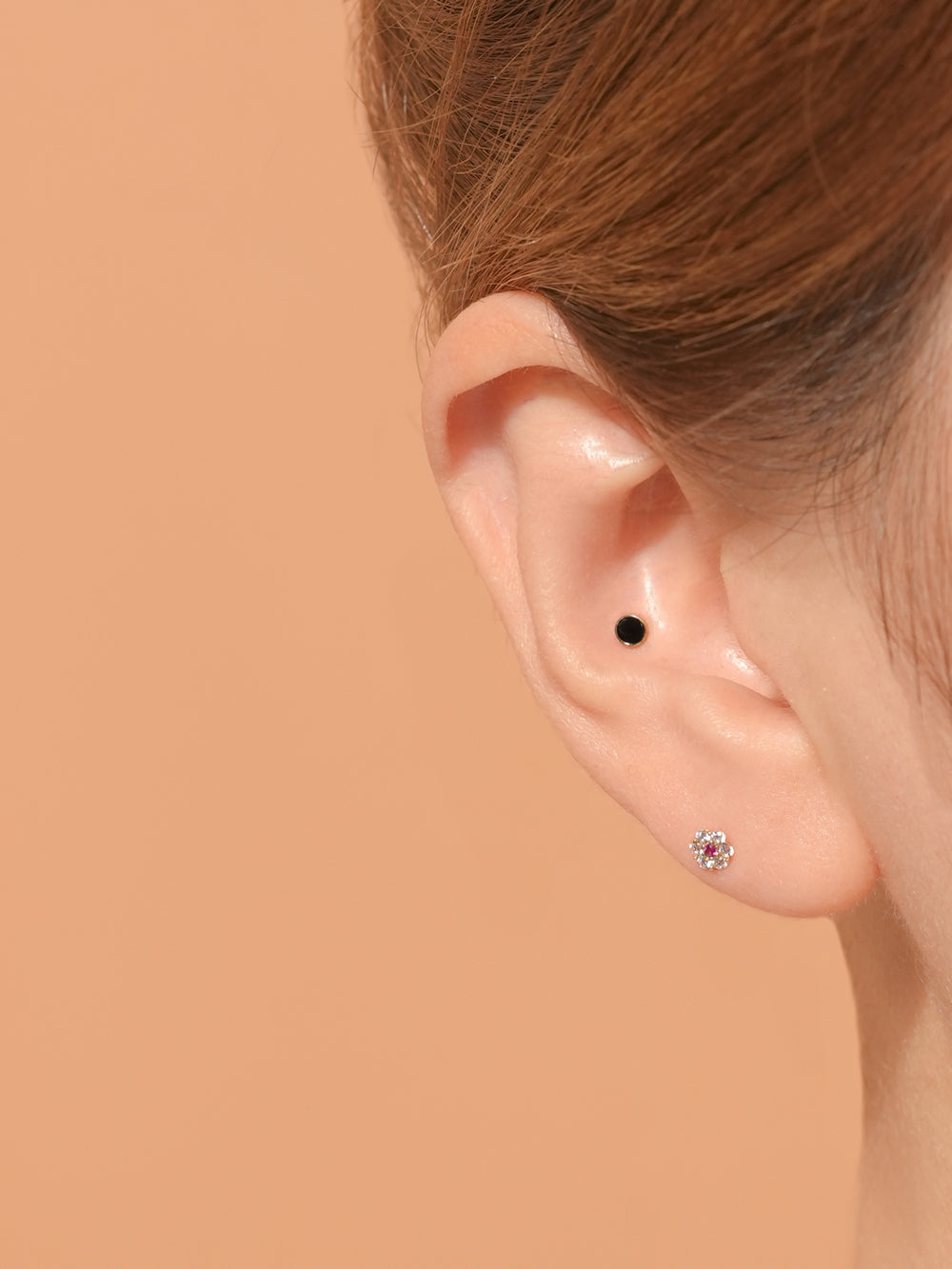 14K Solid Gold Harmony Flower Internally Threaded Labret Piercing 20G