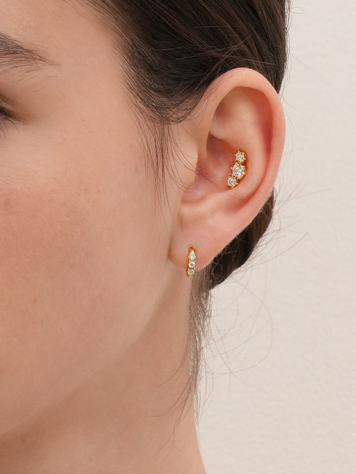 14K Solid Gold Lab Diamond Lumiere Internally Threaded Labret Piercing 20G