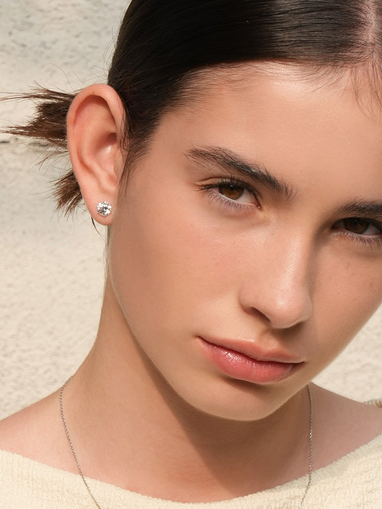 14K Solid Gold Lab Diamond Shine Classic Cartilage Earring 20G