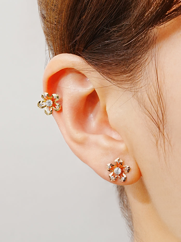 14K Solid Gold Glossy Cubic Flower Cutting Cartilage Earring 20G18G