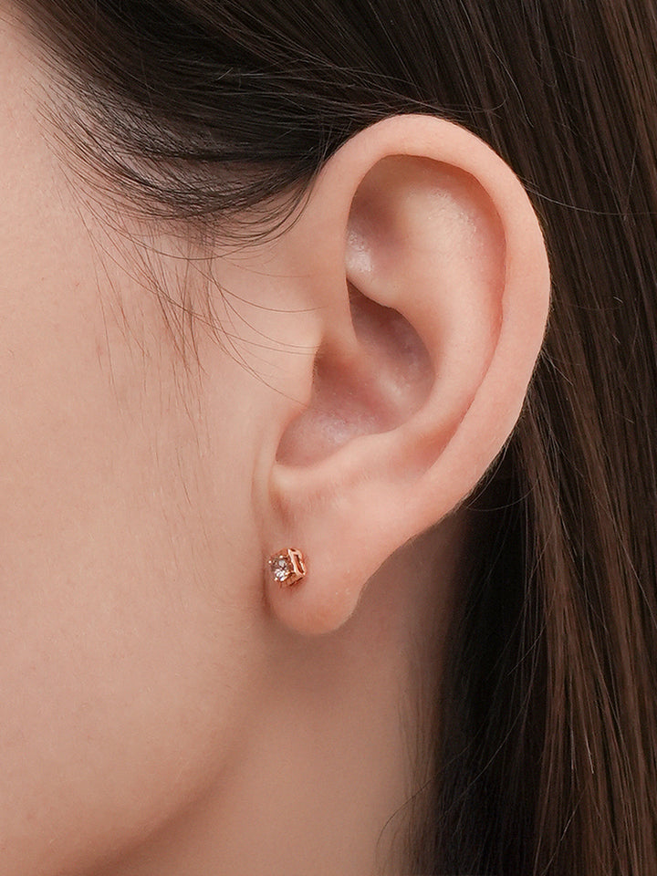 14K Gold Lumilight Golden Square Diamond Cartilage Earring 18G