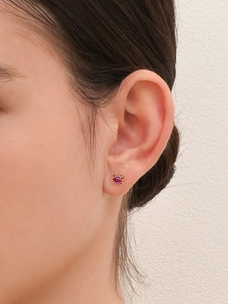 14K Gold Sapphire Sea Crab Cartilage Earring 18G