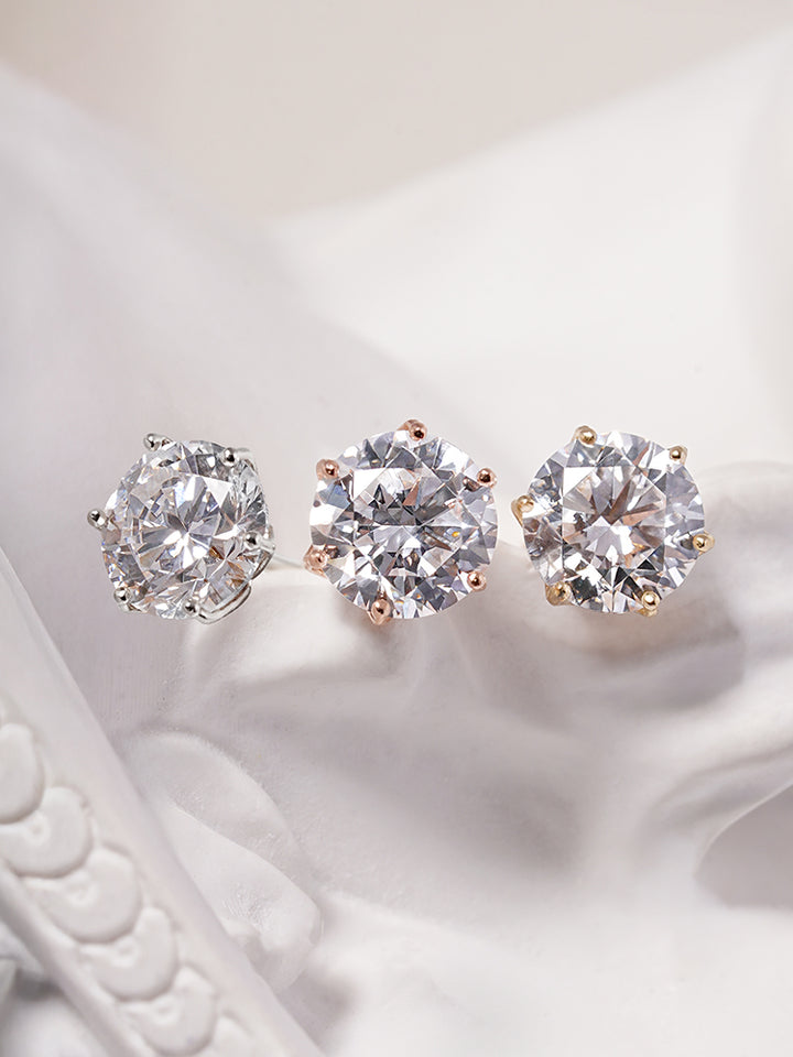 14K Solid Gold Lab Diamond Shine Classic Internally Threaded Labret Piercing 20G