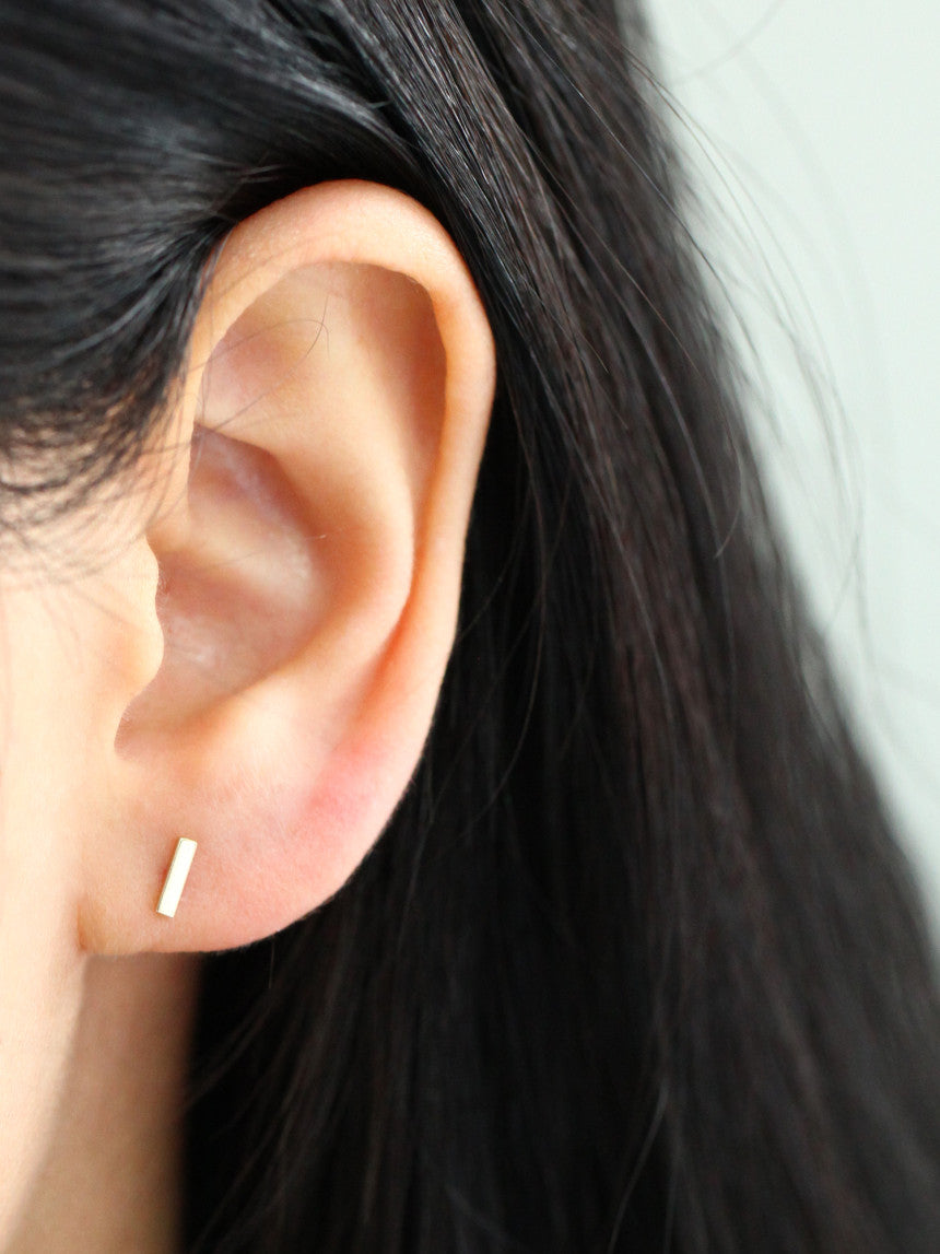 14K Gold Simple Stick Cartilage Earring S, M, L, XL 20G