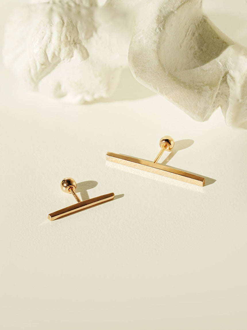 14K Gold Simple Stick Cartilage Earring S, M, L, XL 20G