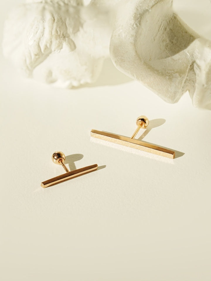 14K Gold Simple Stick Cartilage Earring S, M, L, XL 20G