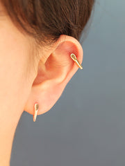 14K Gold Volume Stick Hoop Earring