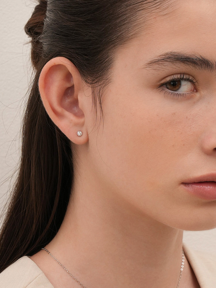 14K Solid Gold Lab Diamond Grace Cartilage Earring 20G18G16G