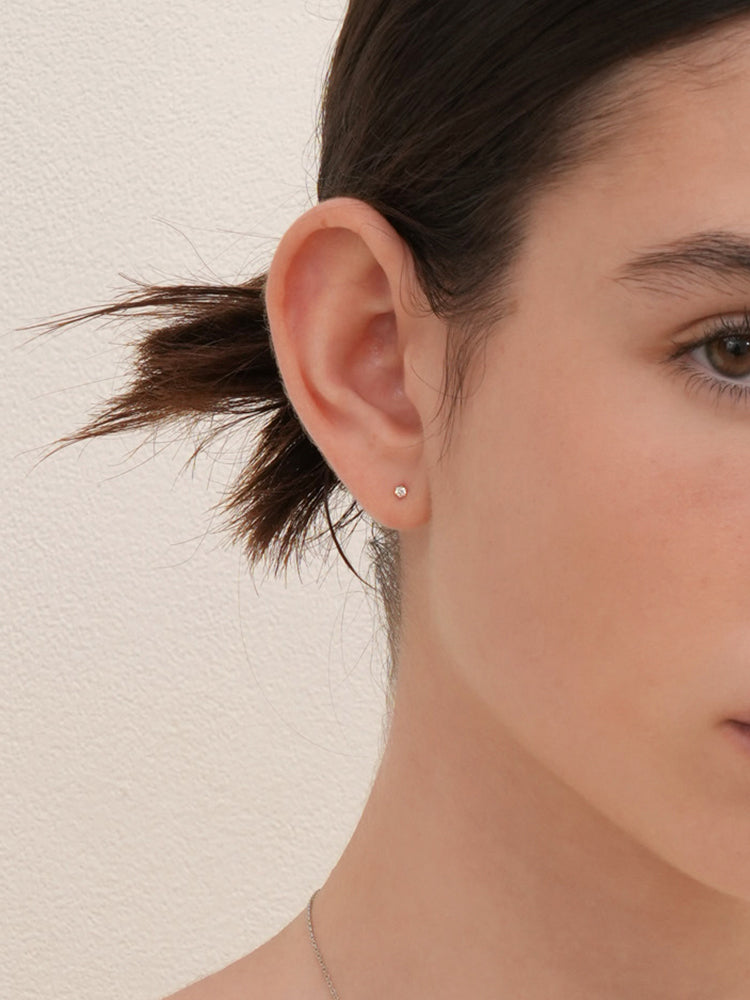 14K Solid Gold Lab Diamond Shine Classic Cartilage Earring 20G