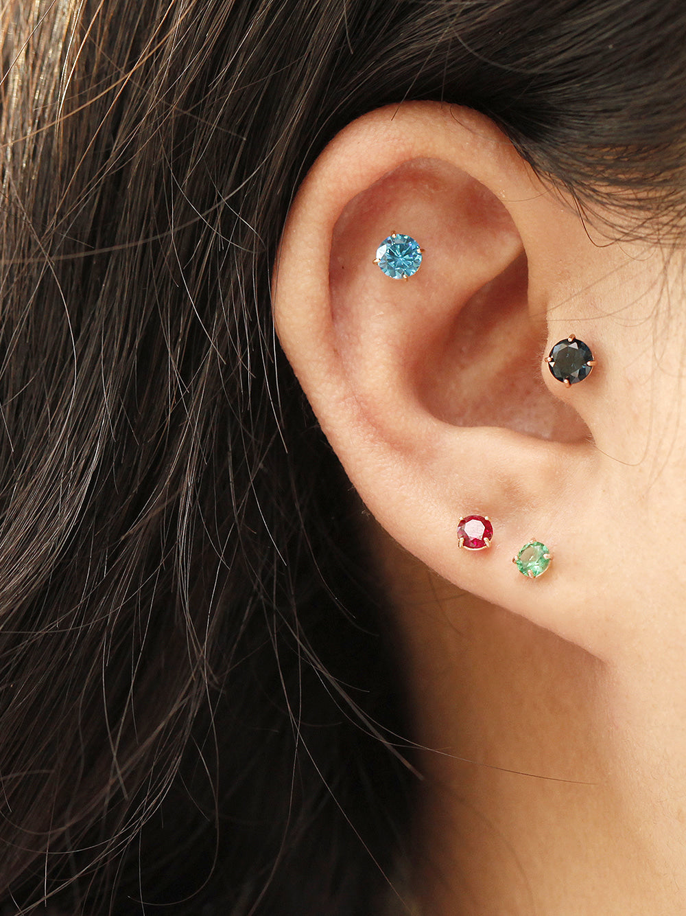 14K Gold Bling Cubic 4 Prong Cartilage Earring 20G