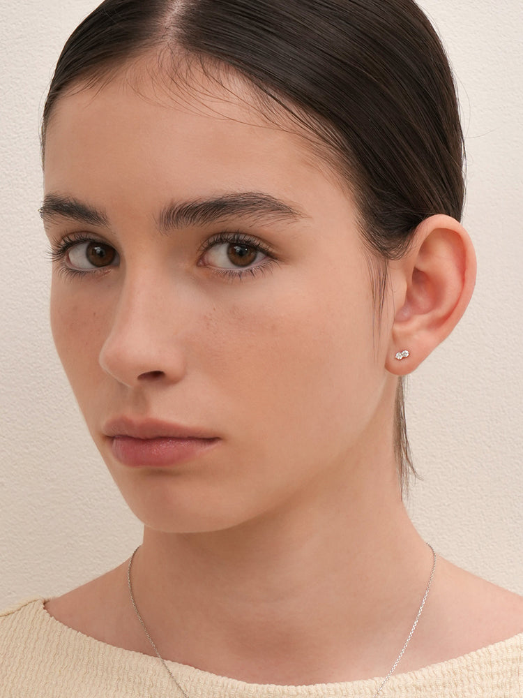 14K Solid Gold Lab Diamond Two Stone Two Way Internally Threaded Labret Piercing 20G