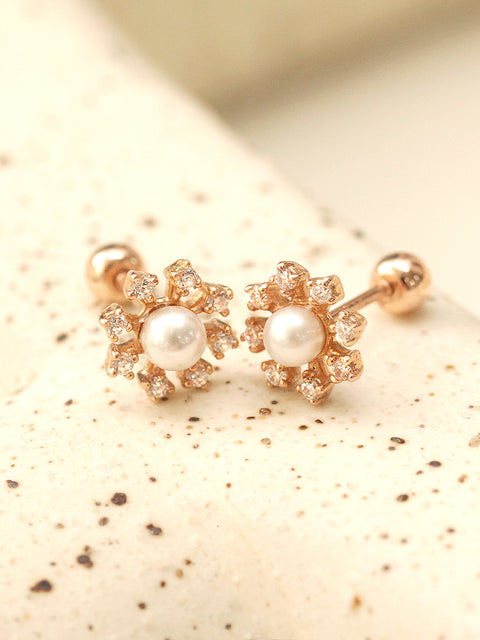 14K Gold Pearl Flower Cubic Cartilage Earring 20G18G16G