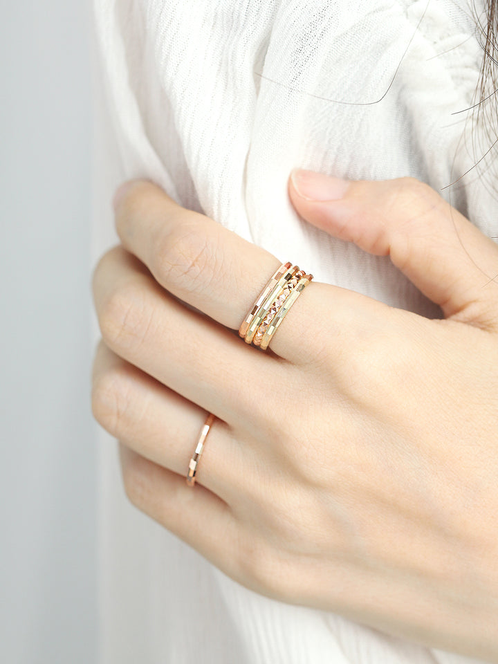 14K Gold Hallow Layered Cutting Guard Ring