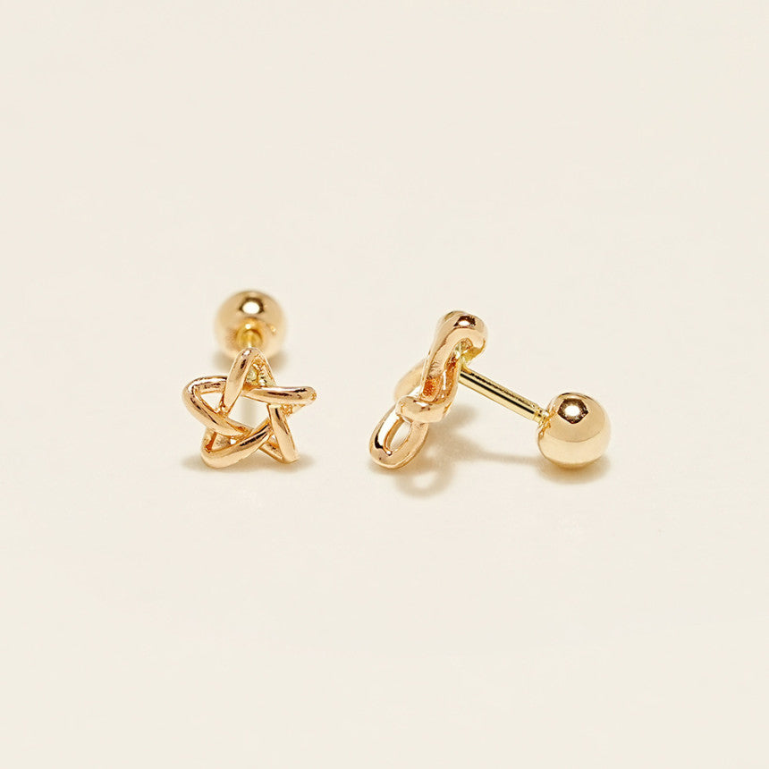 14K Gold Star Point Cartilage Earring 20G