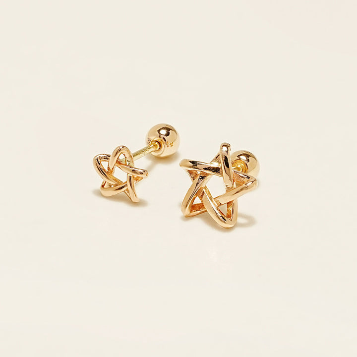 14K Gold Star Point Cartilage Earring 20G