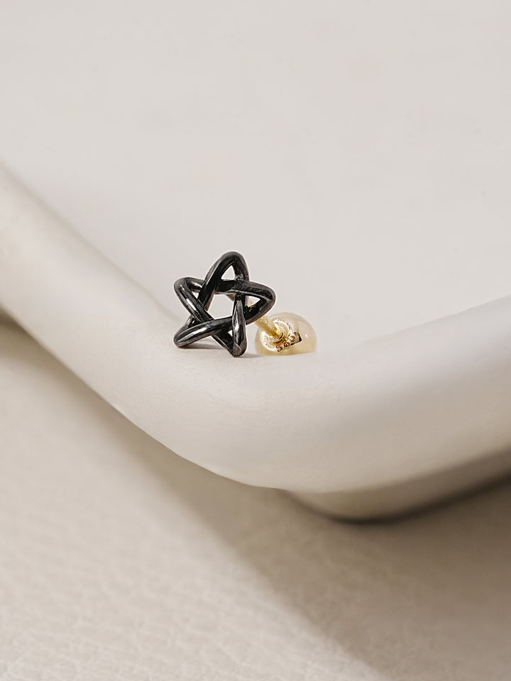 14K Solid Gold Black Star Point Cartilage Earring 20G