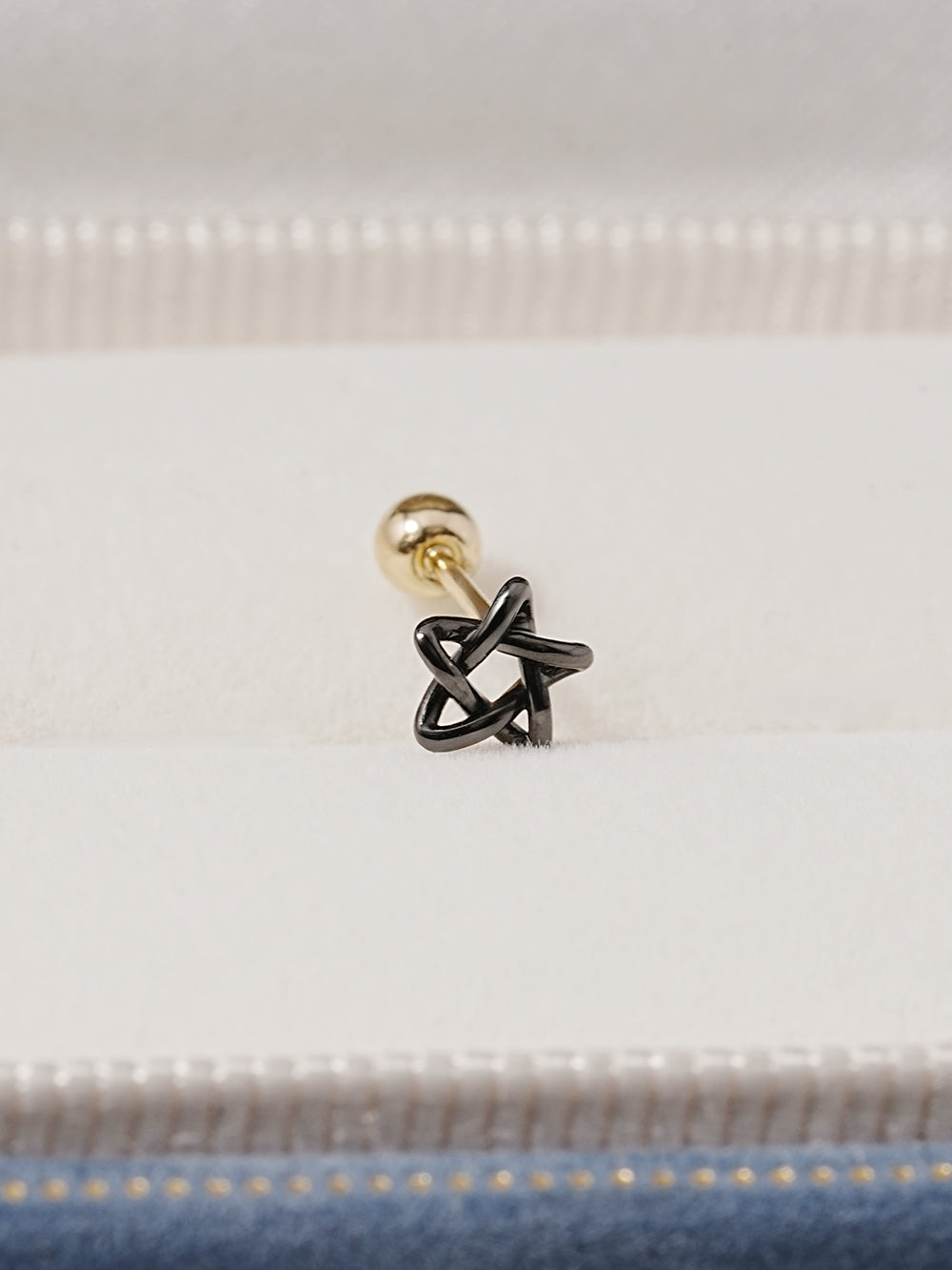 14K Solid Gold Black Star Point Cartilage Earring 20G