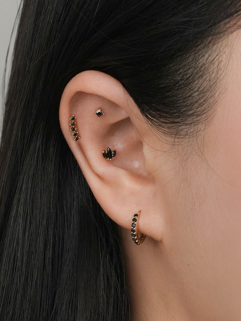 14K Solid Gold Black Mini Tiara Cartilage Earring 20G