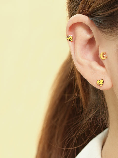 14K Gold Enamel Star Sailor Moon Cartilage Earring 20G