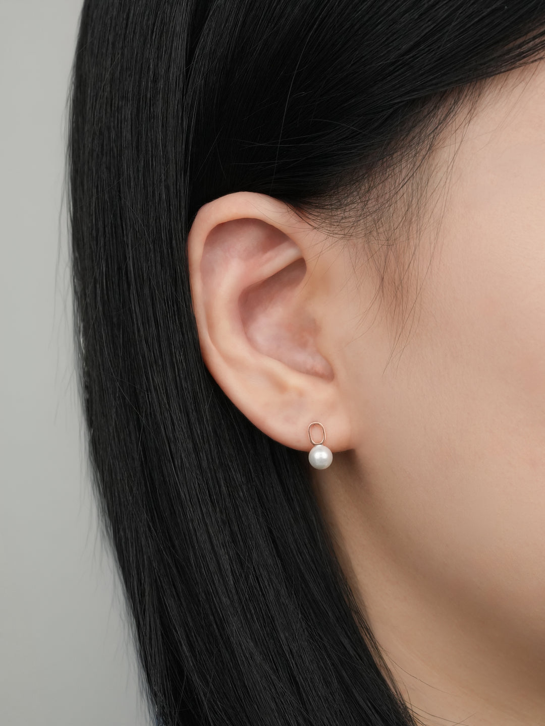 14K Solid Gold Mini Pearl Point Cartilage Earring 20G