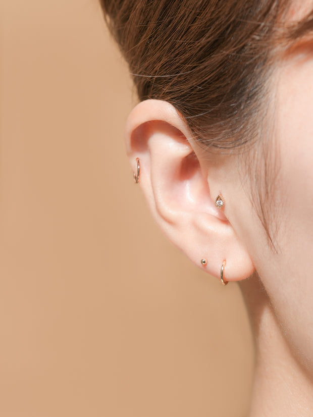 14K Gold Seamless Segment Clicker Cartilage Helix Hoop Earring 18G
